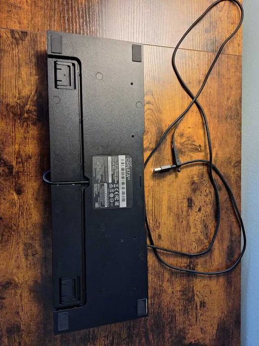 Razer Ornata v2 (em boas condições)