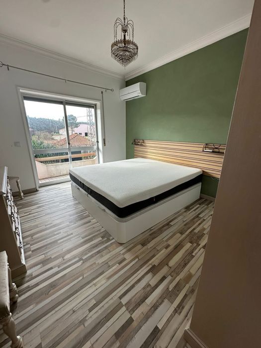 Vendo cabeceira da cama com leds