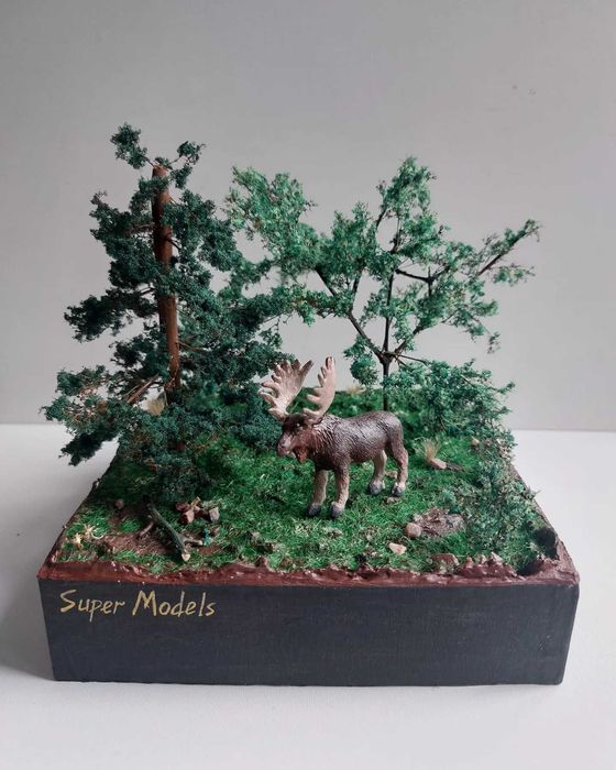 Диорама "Лось в лесу"