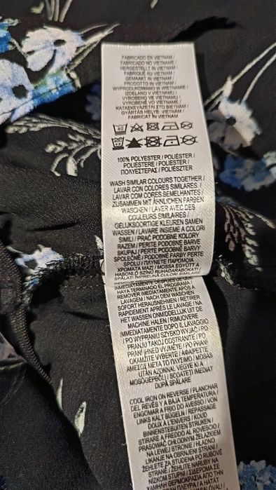 Bluzeczka damska rozmiar 42