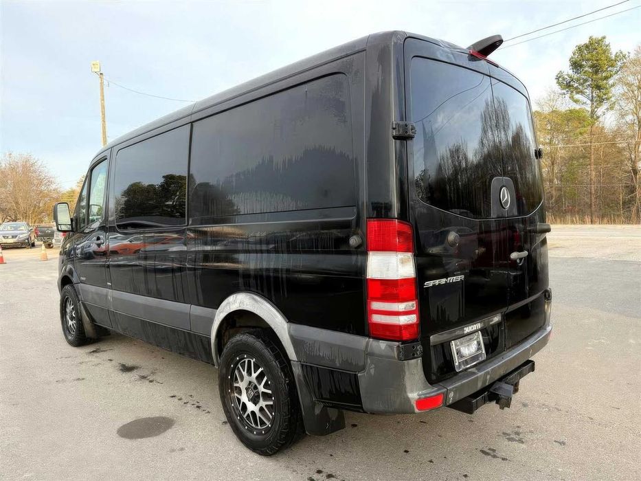 Mercedes-Benz Sprinter 2500 144 WB Crew Van      2016