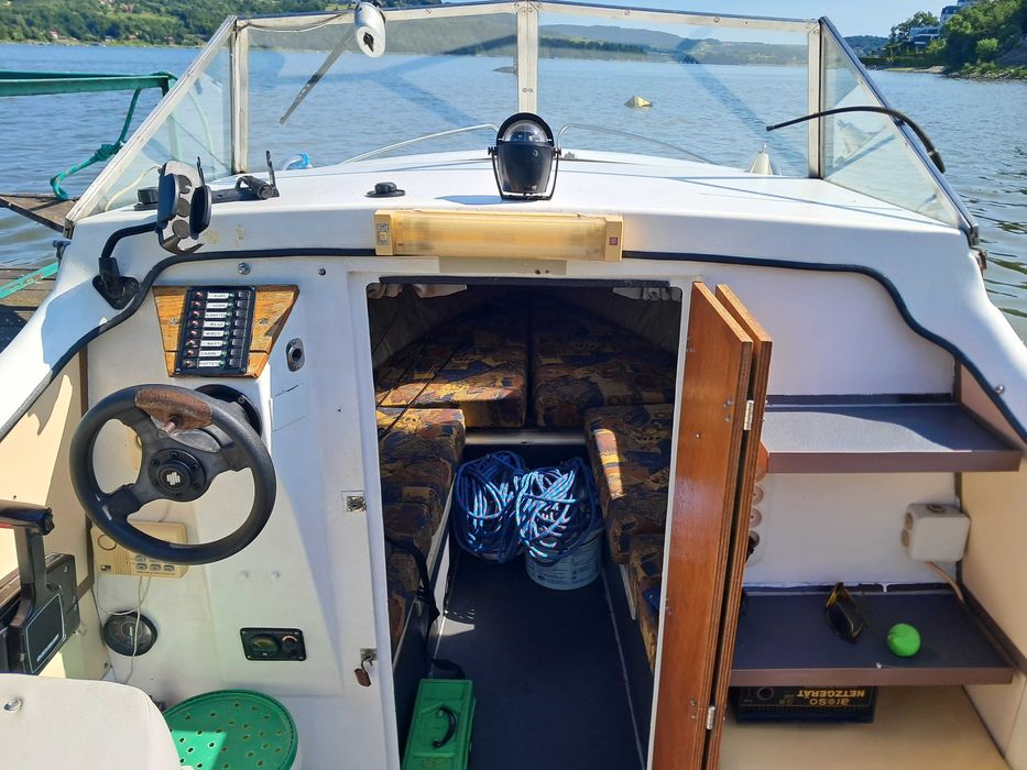 Łódź Inter 540 Mariner 75