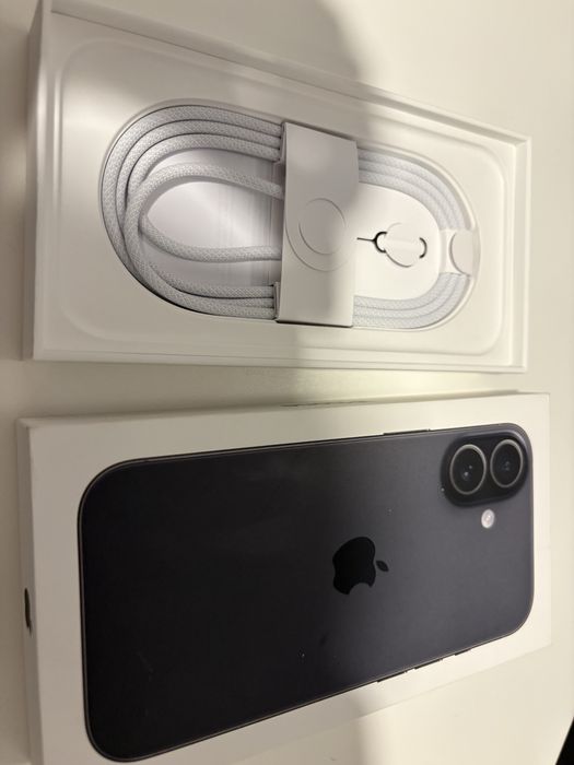 IPHONE 17 256GB PRETO Com garantia de  1 ANO APPLE