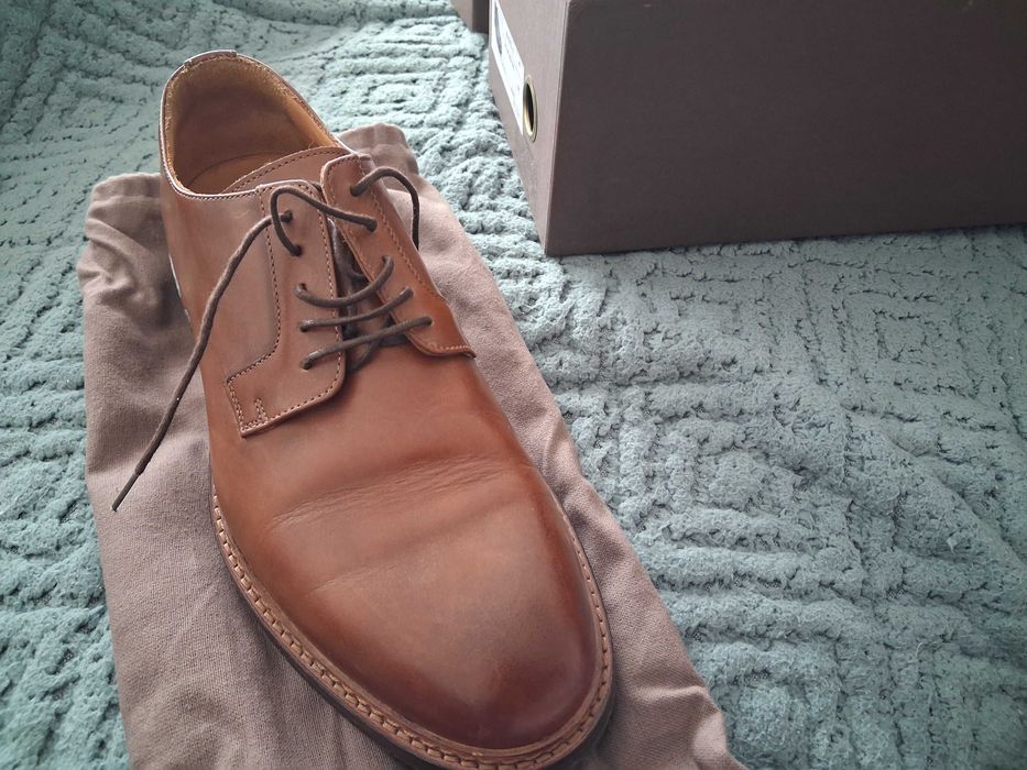 Sapatos Novos Armando Silva