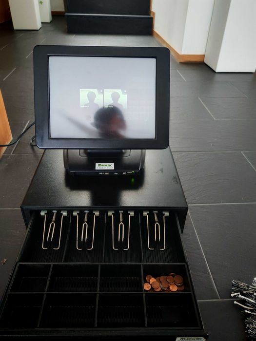 Caixa Registadora com Sistema POS completo com ecrã tátil e impressora Epson