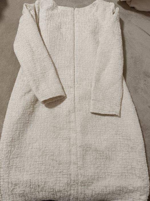 Vestido de seda. Usado uma vez