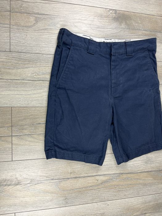 Granatowe spodenki materiałowe męskie Dickies rozmiar 30 M lato letnie