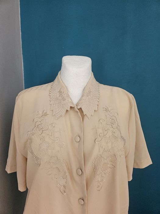 Koszula beżowa hafty na guziki kołnierzyk tanio elegancka xl xxl