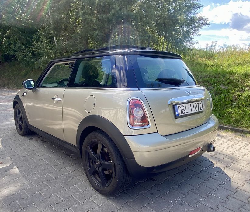 Mini Cooper 1,6 2009