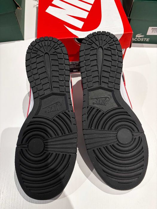 Nike Dunk Low Retro "Red Swoosh Panda" - Tamanho 43 | NOVOS