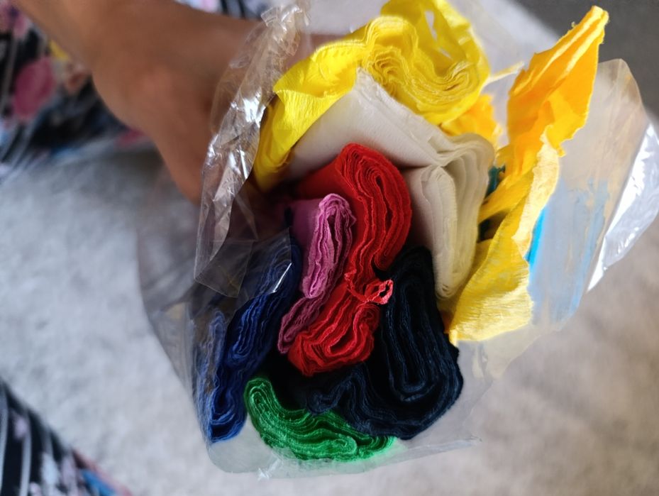 Гофрована бумага для декору