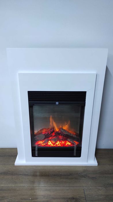 Kominek elektryczny DIMPLEX BELLINI WHITE 1500W OPTIFLAME biały