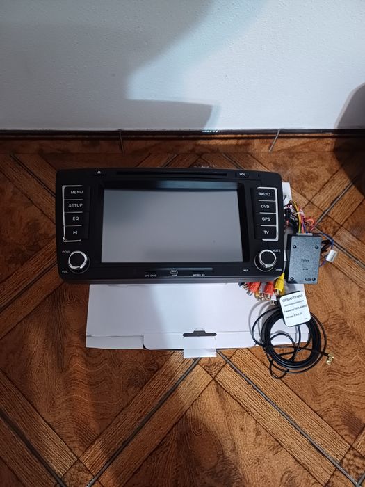 Rádio ecrã para carro