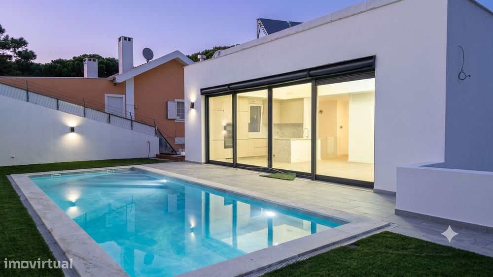 Moradia T4 Moderna com Piscina – A 5 min da Praia!