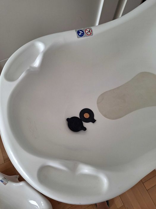 Wanienka ze stelażem dla niemowlaka