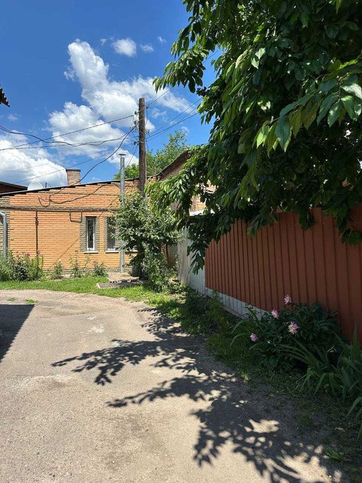 Ціну знижено!!! 2-к квартира в центрі, погріб, 38 м²