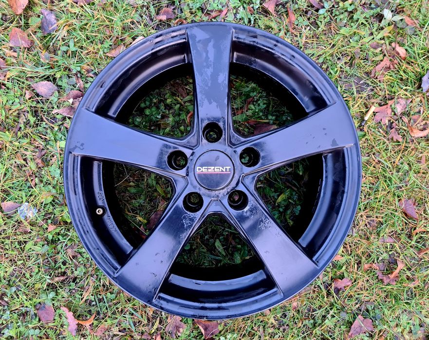 Aluminiowe felgi czarne 16" x 6,5" DEZENT