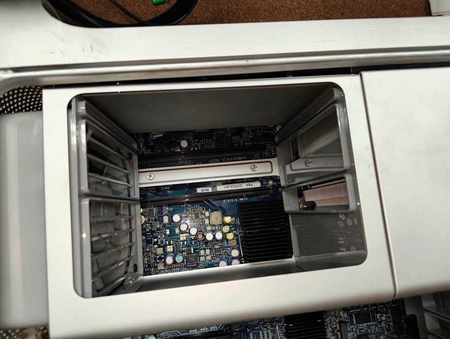 Mac pro 2 trup na cześci