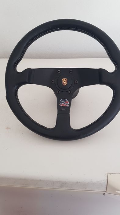 Volante desportivo Porsche