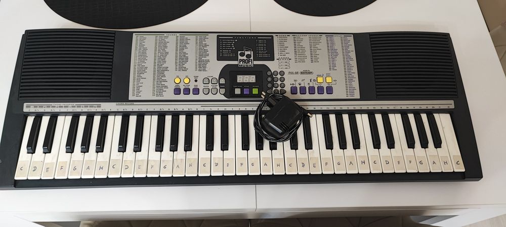 Keyboard profi music pm65/s