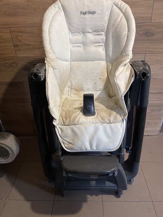 Стільчик-качалка для годування Peg-perego Tatamia black шасі