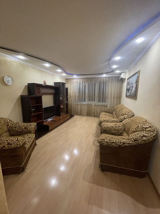 Здається квартира в районі критого ринку