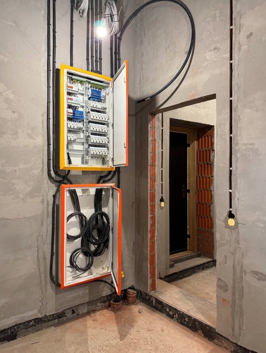 Електромонтажні роботи під ключ.