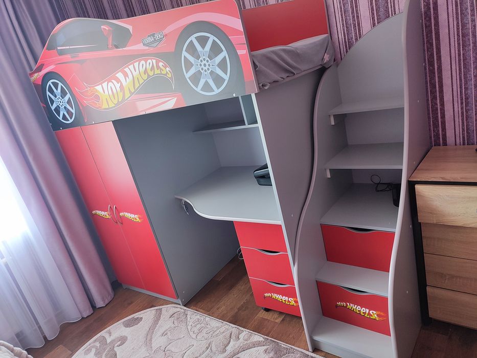 Кровать-чердак, +матрас