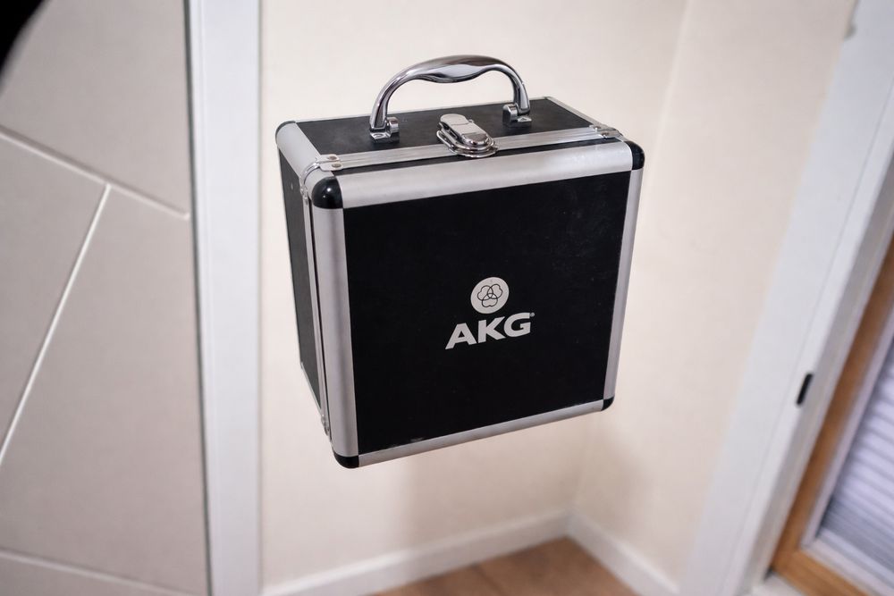 Мікрофон AKG P220 + кабель