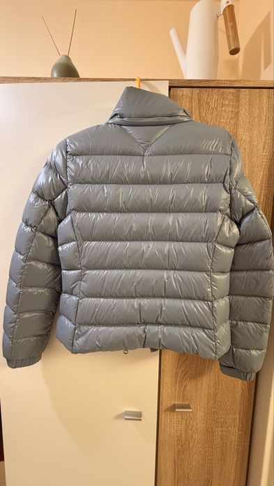 Весеяна блакитна куртка Tommy Hilfiger 34 р.