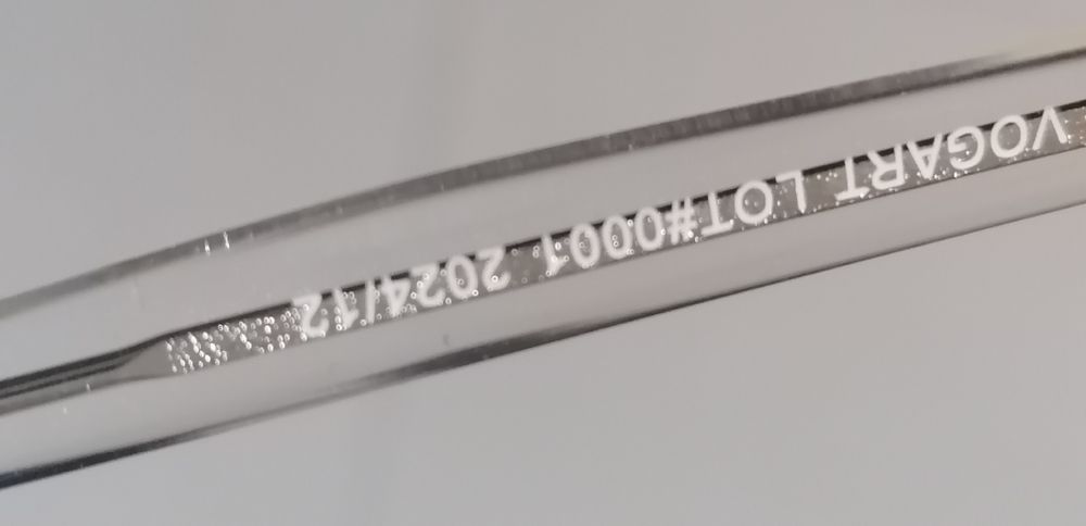 Óculos de sol marca vogart novos