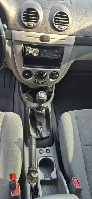 авто Chevrolet Lacetti  2008