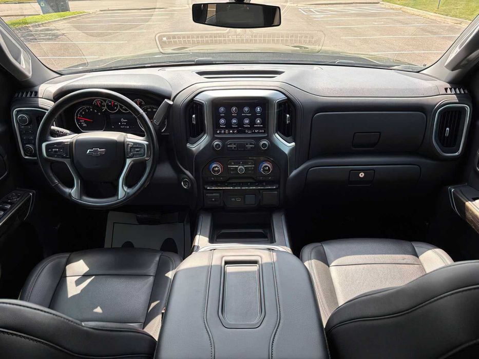 Chevrolet Silverado 1500 LT Trail Boss      2021