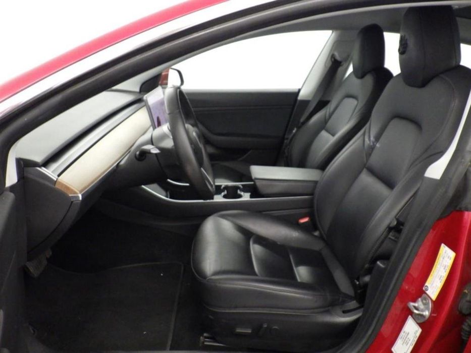 Tesla model 3 do ano 2019