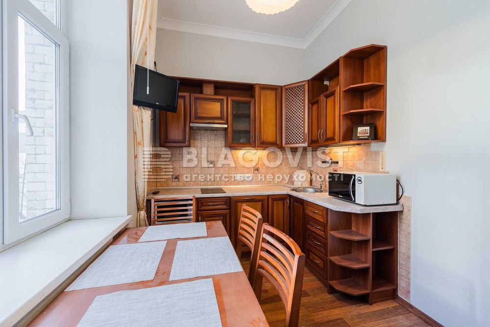 Продаж квартири, Липки, Банкова, Урядовий квартал, Печерськ, Хрещатик