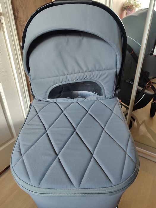 Коляска 2 в 1 Carrello ultra