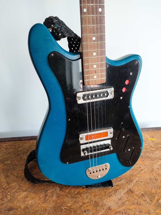 Gitara Defil Jola 2 + futerał Warszawa Ochota • OLX.pl