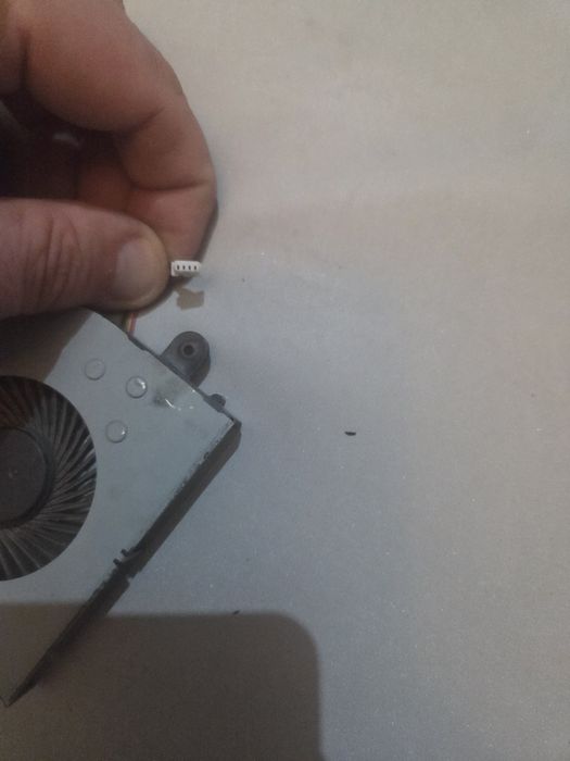 Sprzedam wentylator do laptopa Lenovo G500s