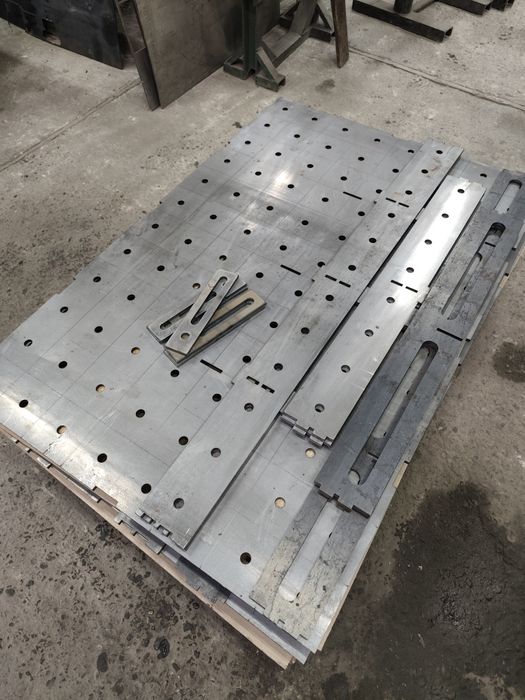 Stół spawalniczy 1200x800 blat monterski