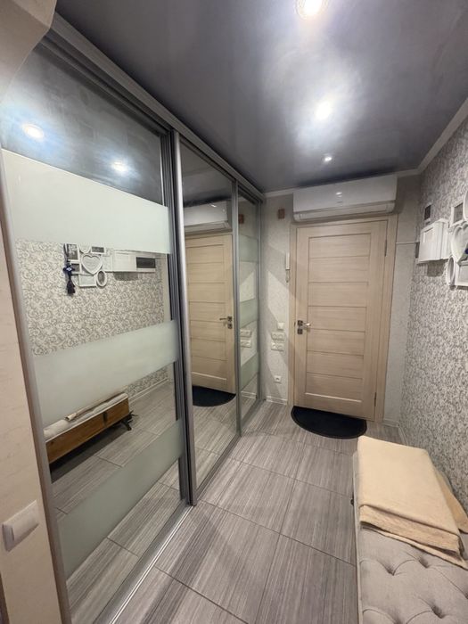 Продам 3-х кімнатну квартиру