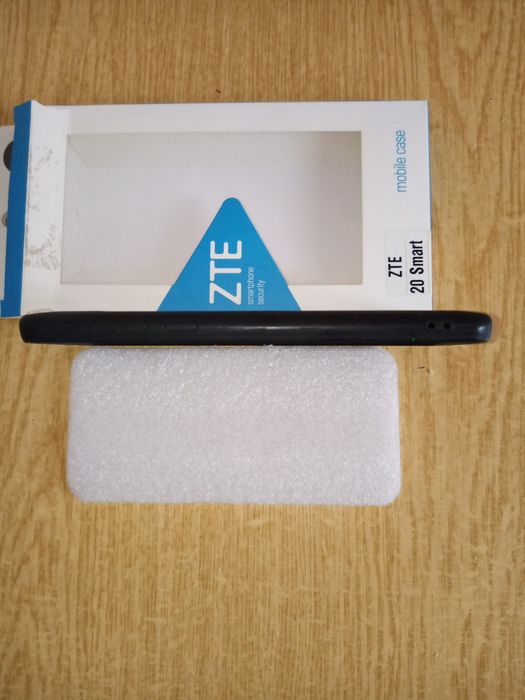 Чехол к смартфону ZTE 20