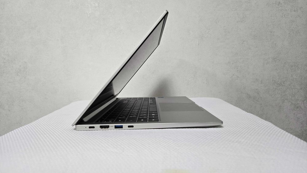 Samsung Galaxy Book