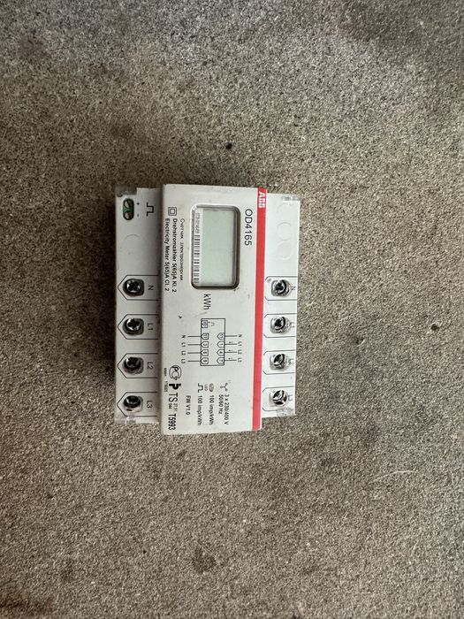 Licznik energii elektrycznej 3-fazowy ABB OD4165 (65A, szyna DIN)