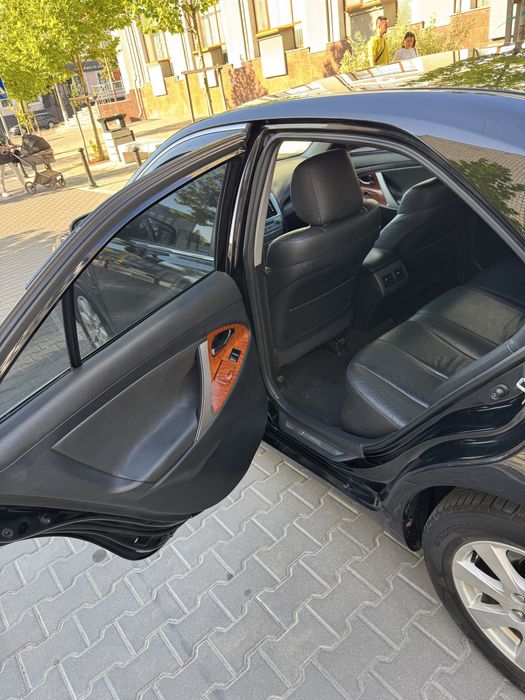 Продам Toyota Camri 40