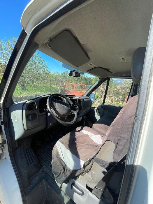 Ford Transit Cabine Dupla e Caixa Aberta