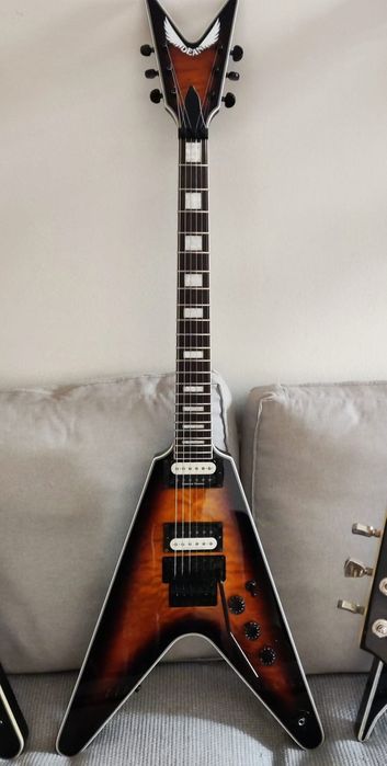 Dean V Select Quilt Top FR