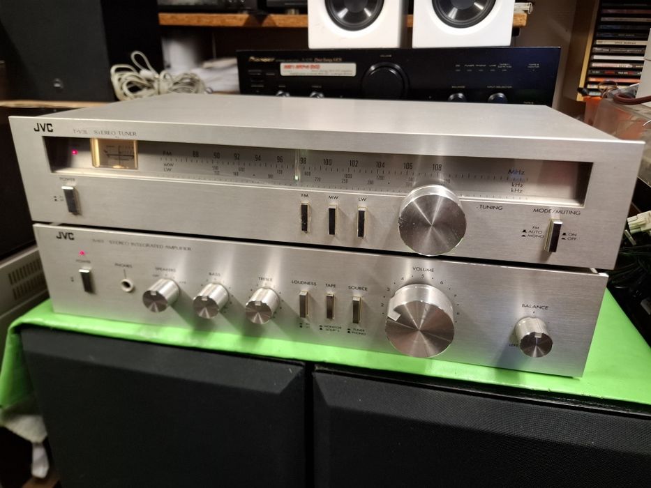 Wieża JVC A-S3 T-V3L