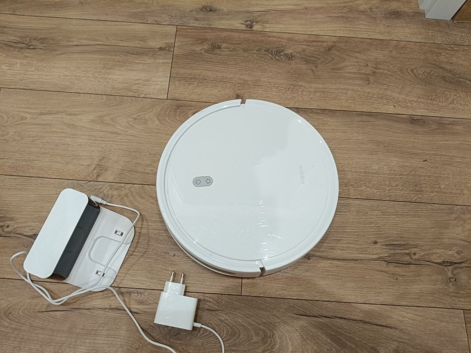 Robot vacuum e10
