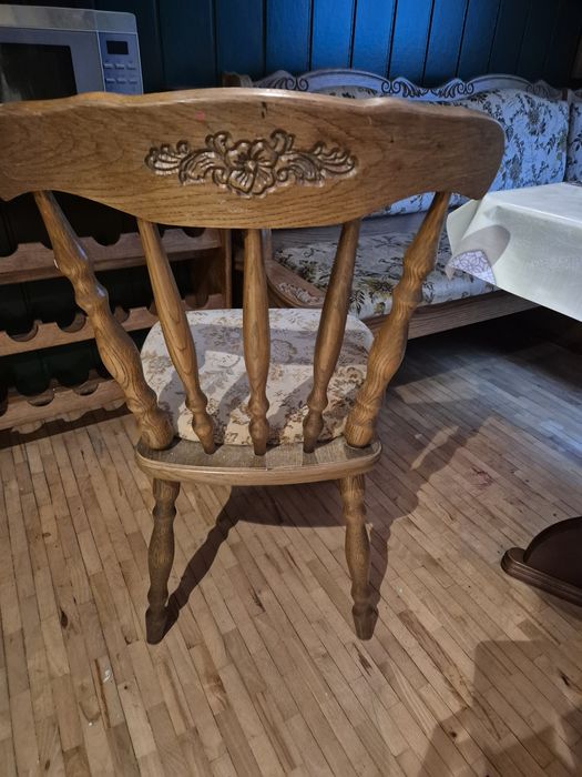 Ławka z dwoma krzesłami dąɓ