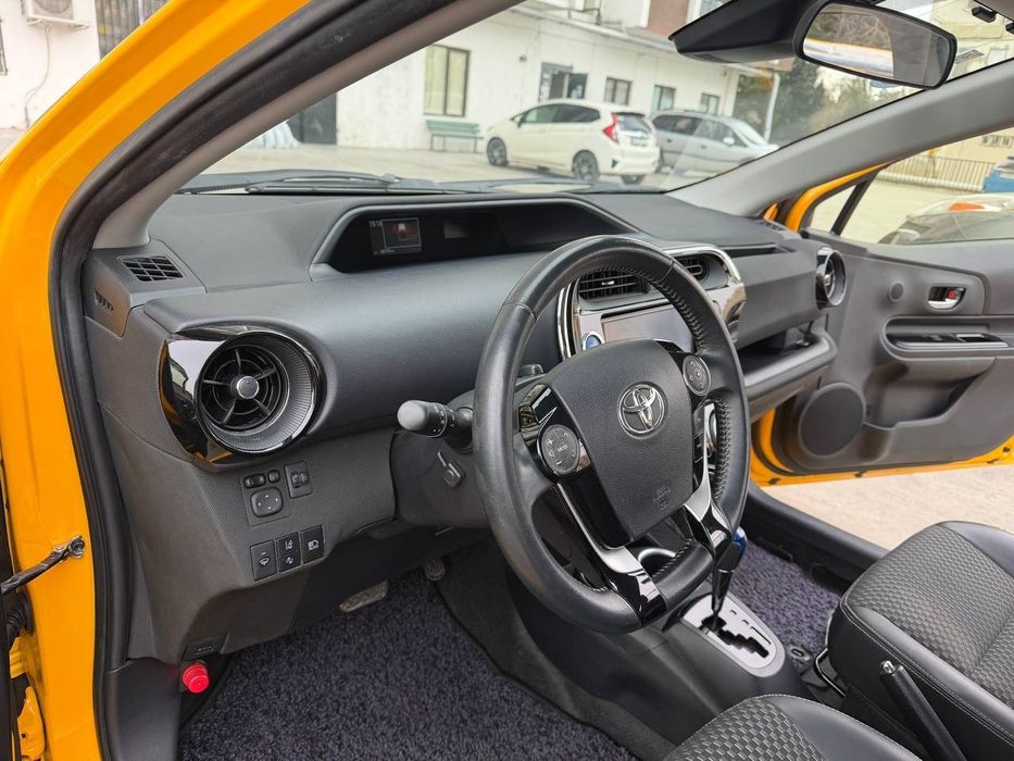 Toyota Aqua 2018 Crossover